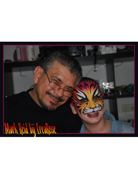 Mehron Orange Schmink Voorbeeld, Tijger door face and bodypaint artist Mark Reid