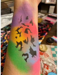 Sjabloon van CreaRose met een patroon van willekeurige vlekken, gemaakt van li Mylar, bedoeld voor schmink en airbrush. 2